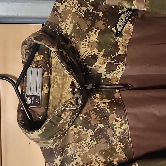 Planet Eclipse Paintball Men's Jersey and Pants Size small/Large Camo NWOT - Picture 3 of 12